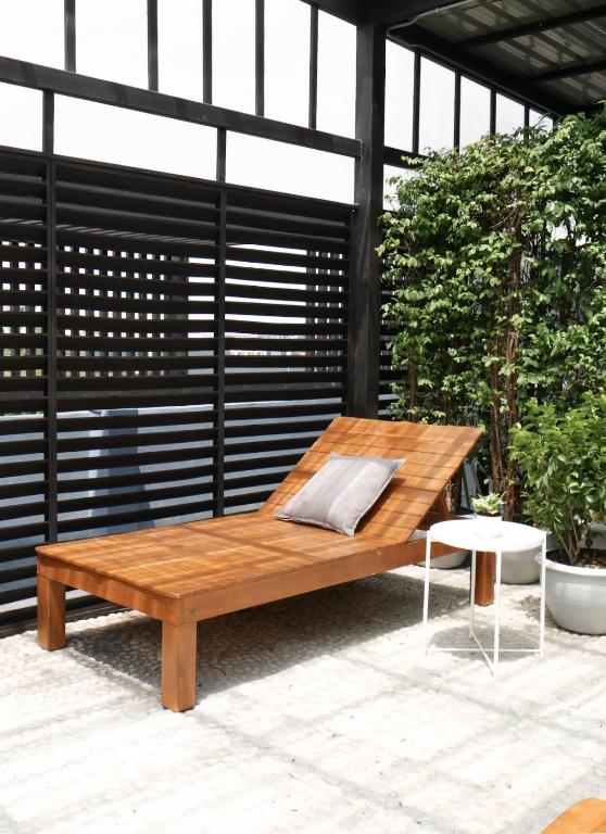 Surya Hotel Bangkok Ban Bang Toei 1 Thailand Booking Com Surya Hotel Bangkok Ban Bang Toei 1, 2 215 4 Outdoor Furniture Bangkok