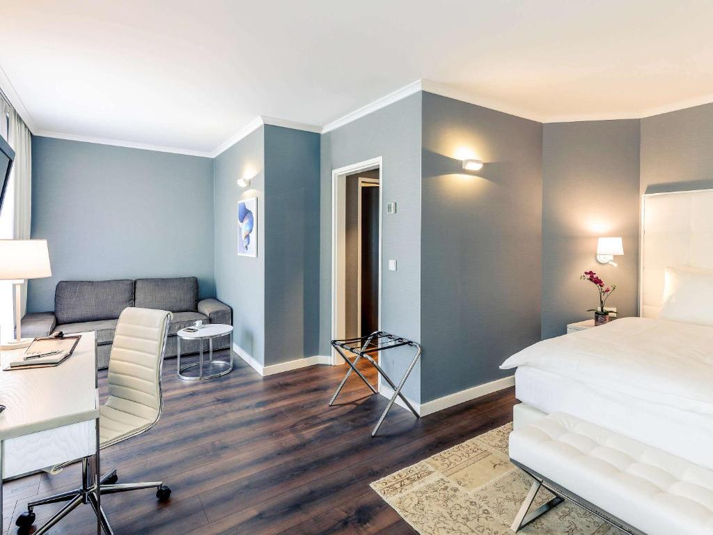 Posezení v ubytování Mercure Hotel Raphael Wien