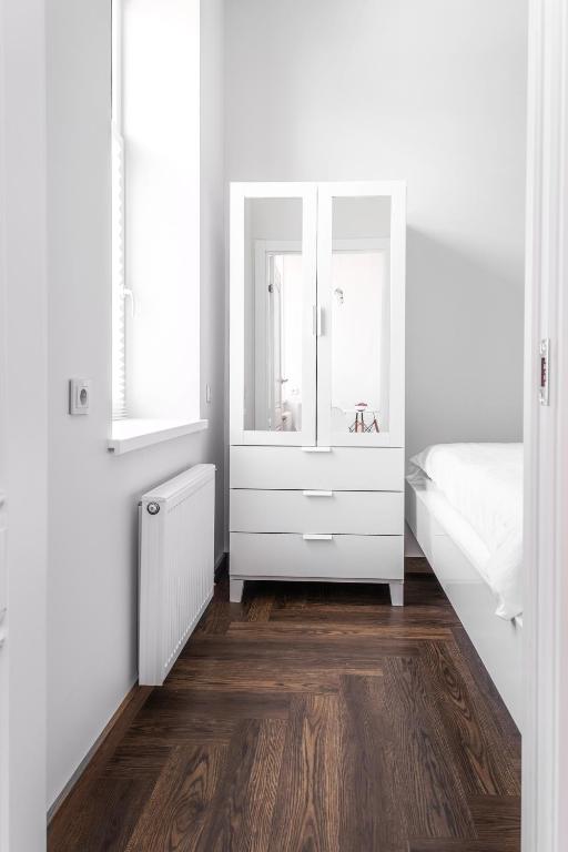 River house apartments - One-Bedroom Apartment