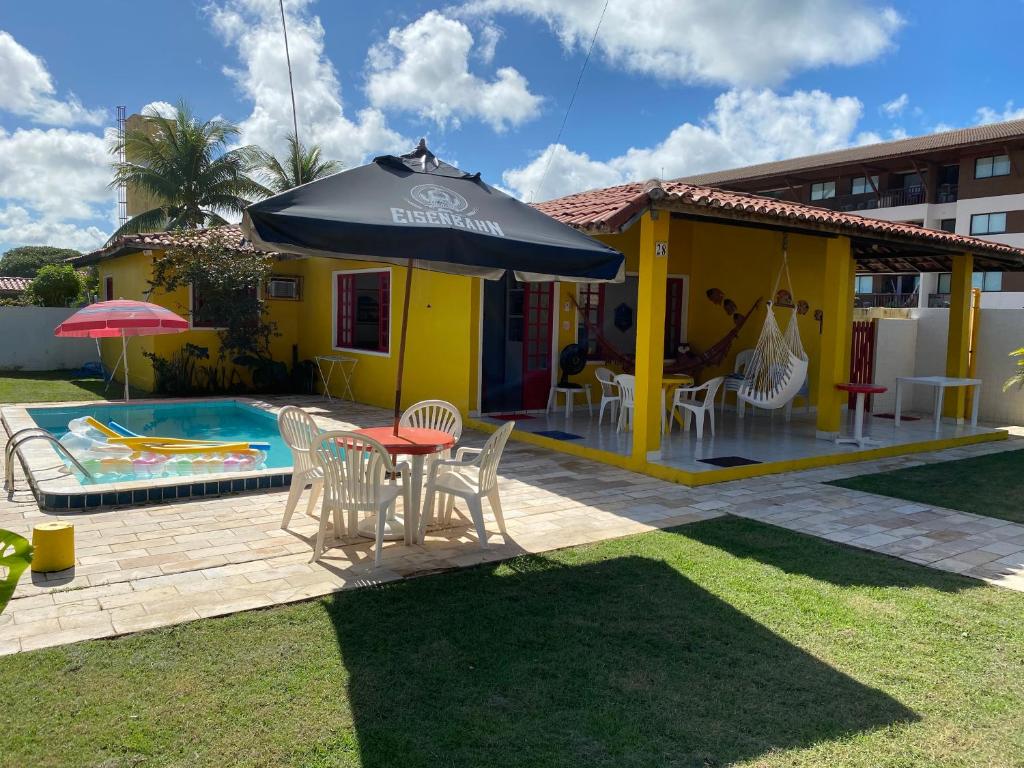  Casa com 3 quartos Piscina Privativa em condominio a beira mar