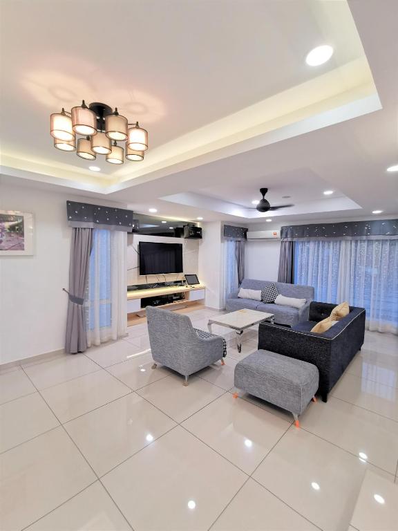 Secret Garden Warni Villa (MUAR) - 带花园的家庭房间