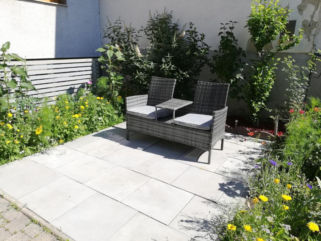 A garden outside Wohnung