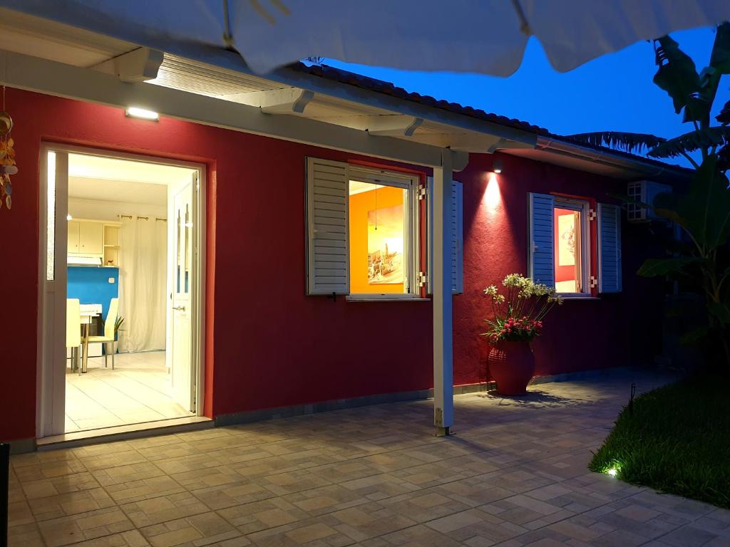 Fotografie z fotogalerie ubytování Aloe house Lakithra v destinaci Kefallonia