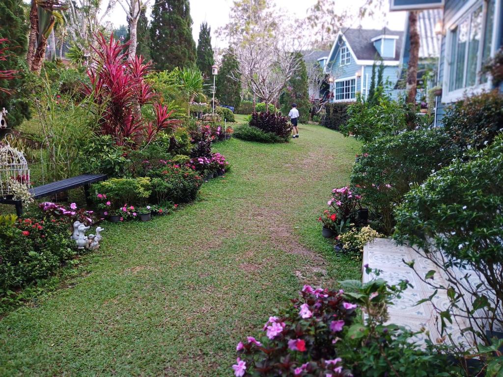 Zahrada ubytování Baan JaoKorKluay บ้านเจ้ากอกล้วย