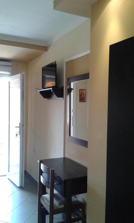 TV a/nebo společenská místnost v ubytování Porcelanico Home