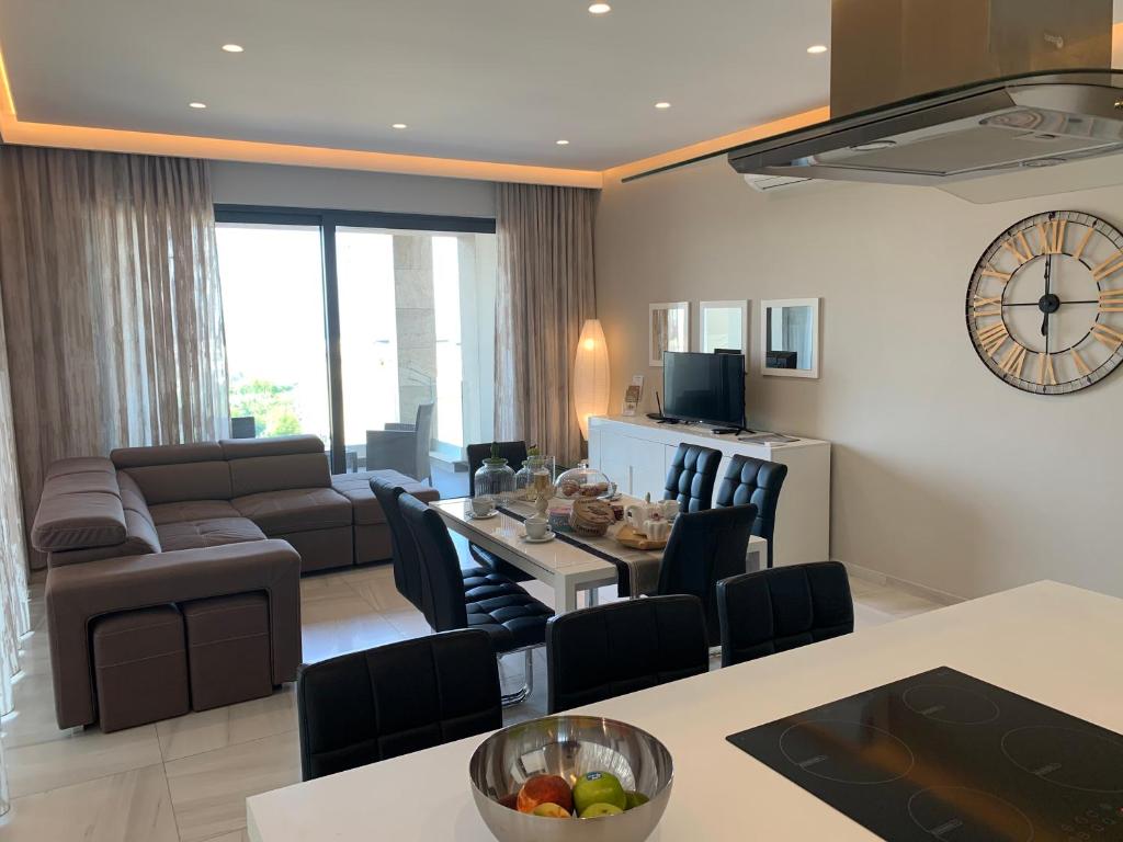 Artist Terrace Apartments - 15