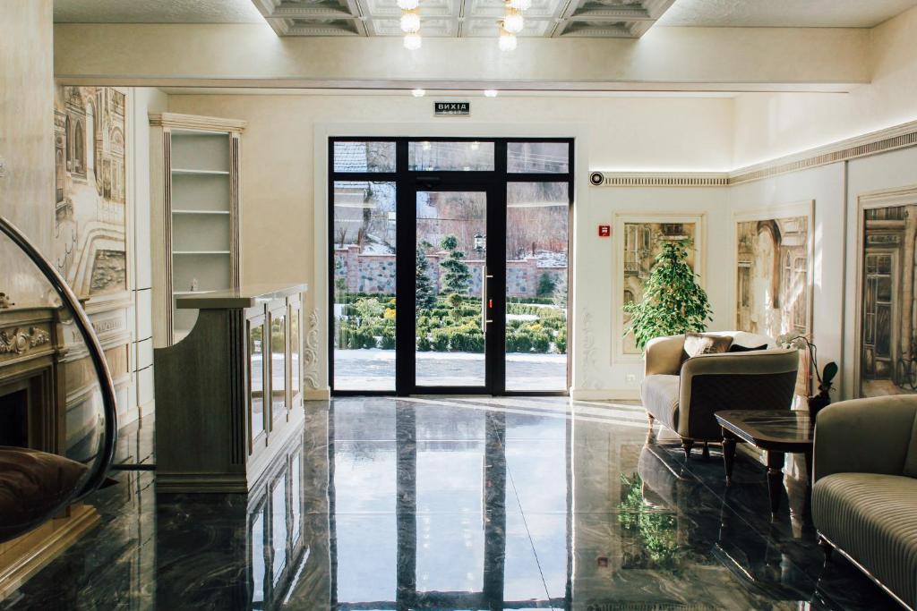 Posezení v ubytování HOTEL Баймонт
