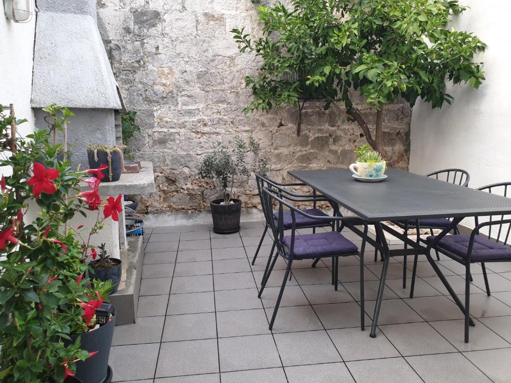 Patio nebo venkovní prostory v ubytování LEMON TREE