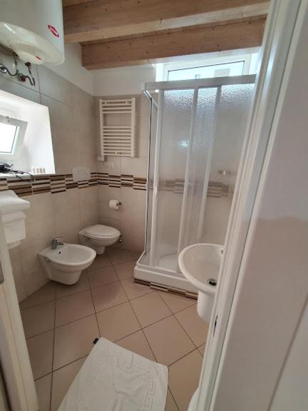 Arco Della Neve Guest House - 5