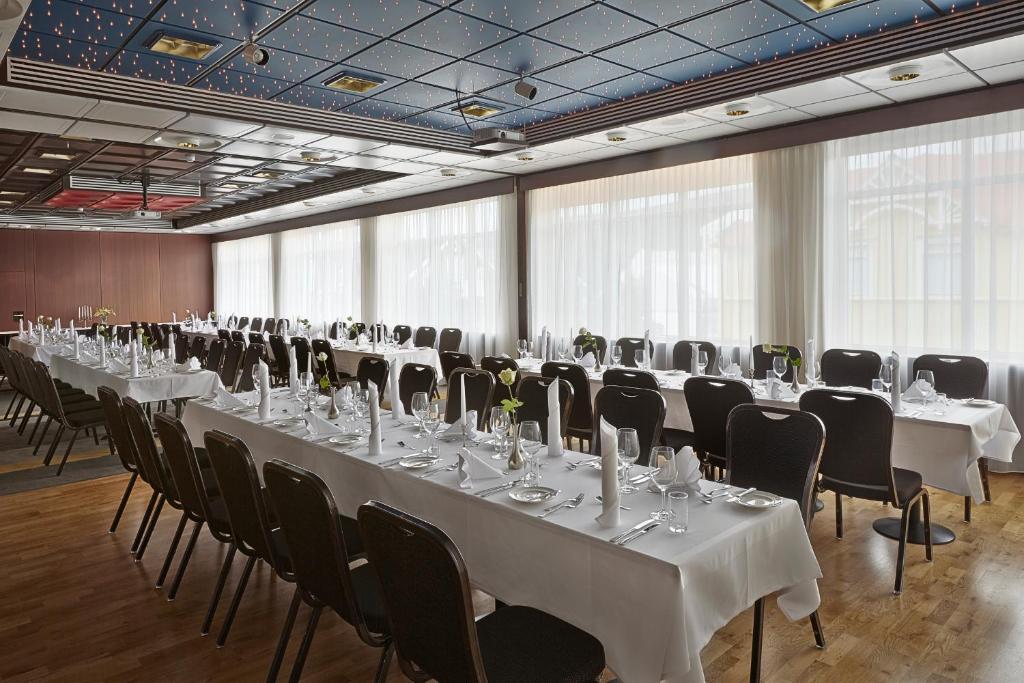 Restaurace v ubytování Hotel Kea by Keahotels