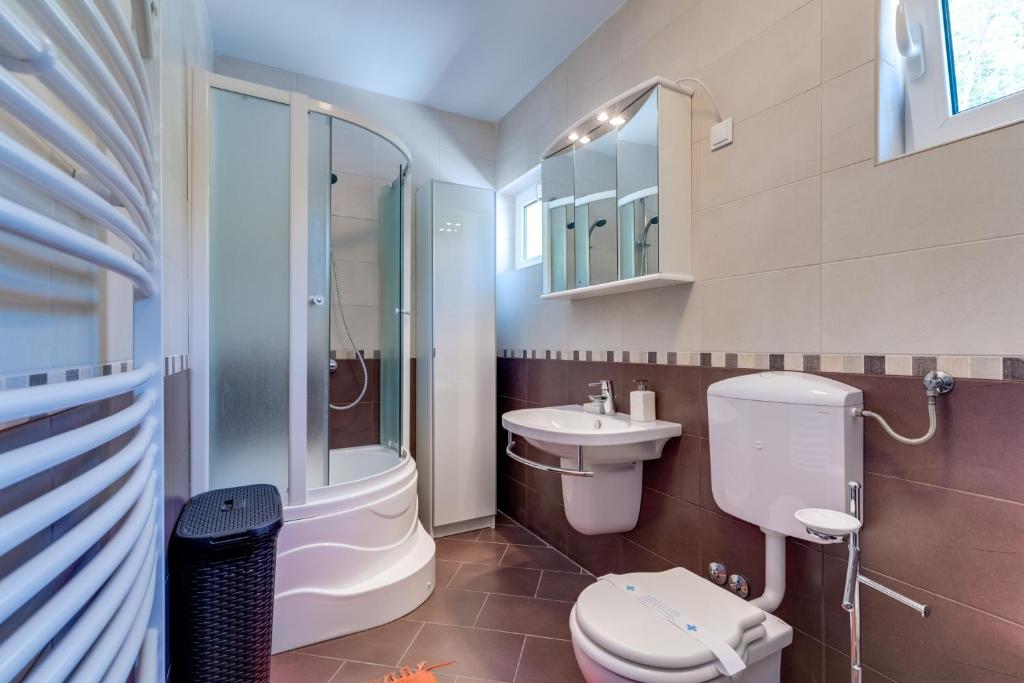 Łazienka w obiekcie House ARIFRAGO