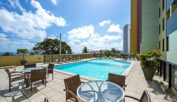  Paradise Residence Flat