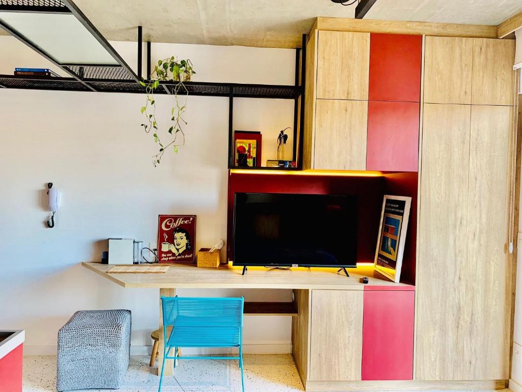  STUDIO LUXO LARGO DO AROUCHE BK30 CD1012