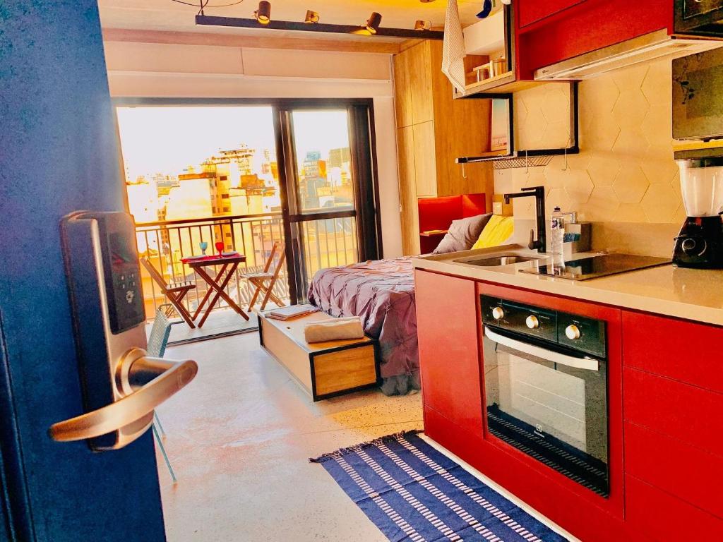  STUDIO LUXO LARGO DO AROUCHE BK30 CD1012
