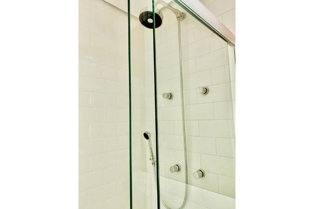  STUDIO LUXO LARGO DO AROUCHE BK30 CD1012
