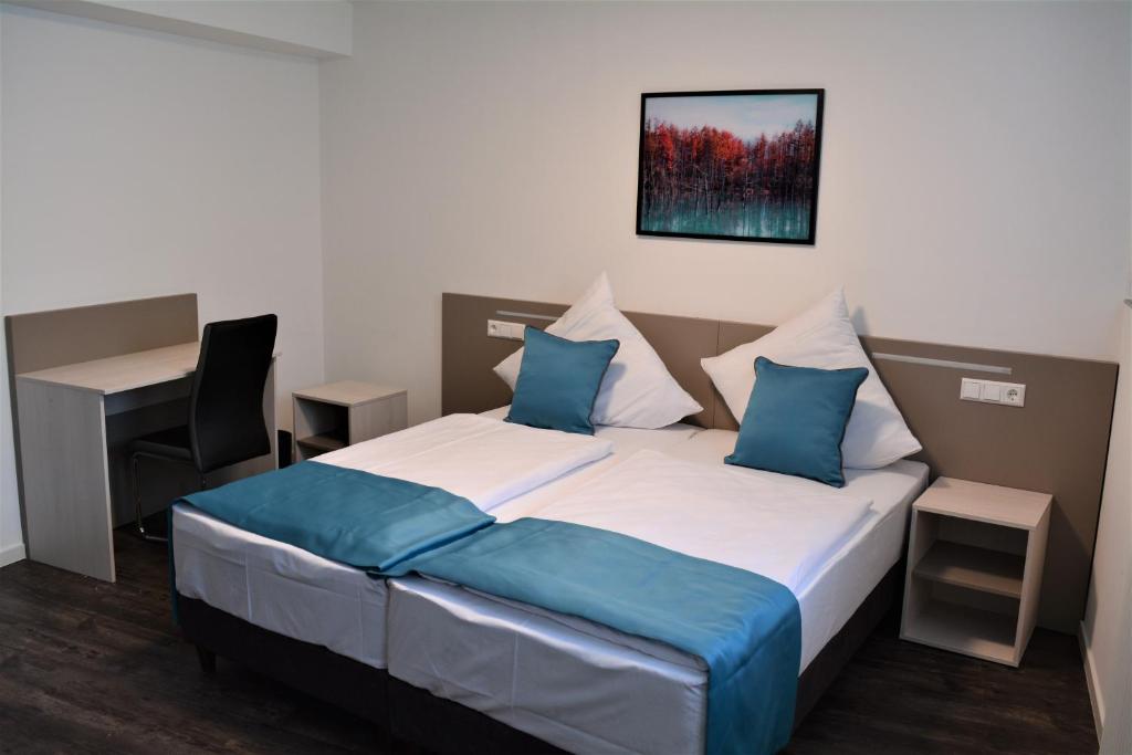 
Superior Triple Room
