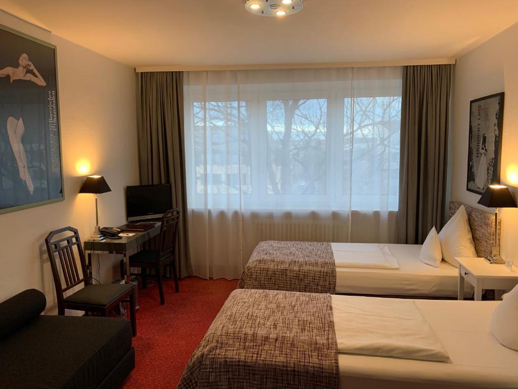 Hotel Nymphenburg City - München - Resim 40