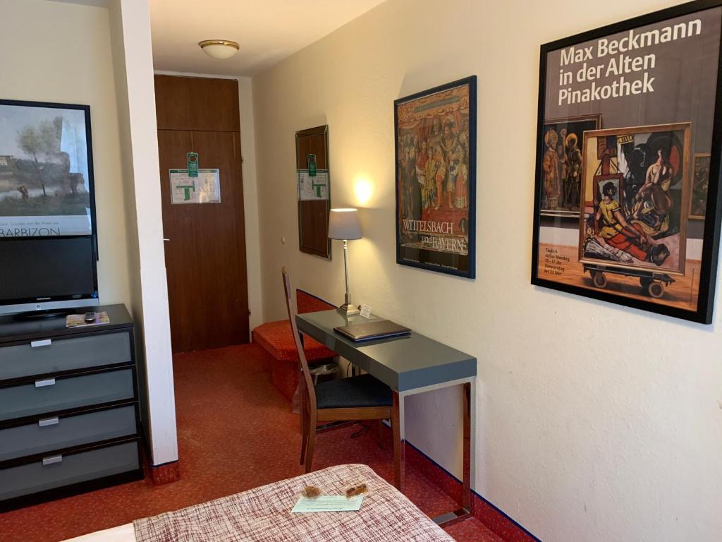 Hotel Nymphenburg City - München - Resim 42