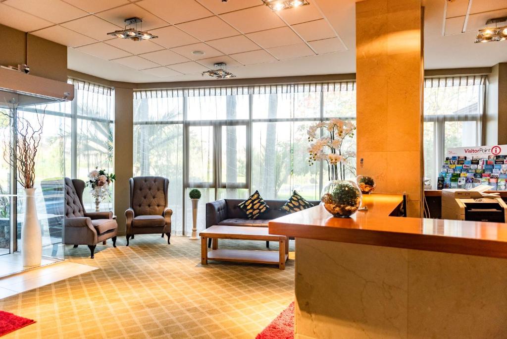 Ocean Breeze Hotel - Resim 13