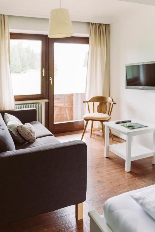 TV a/nebo společenská místnost v ubytování Der Bären in Zell