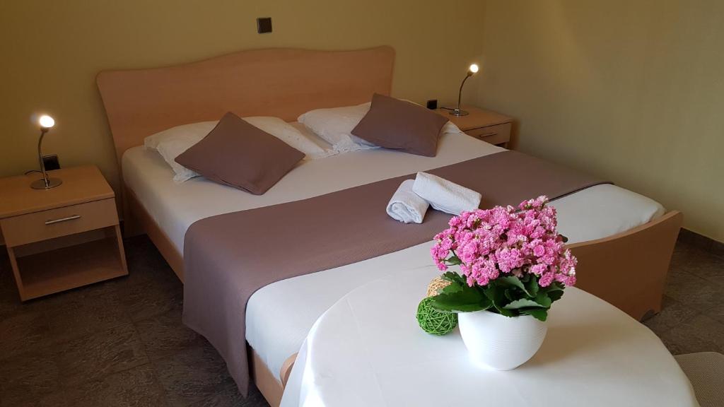 Cosy villa near the beach - 1