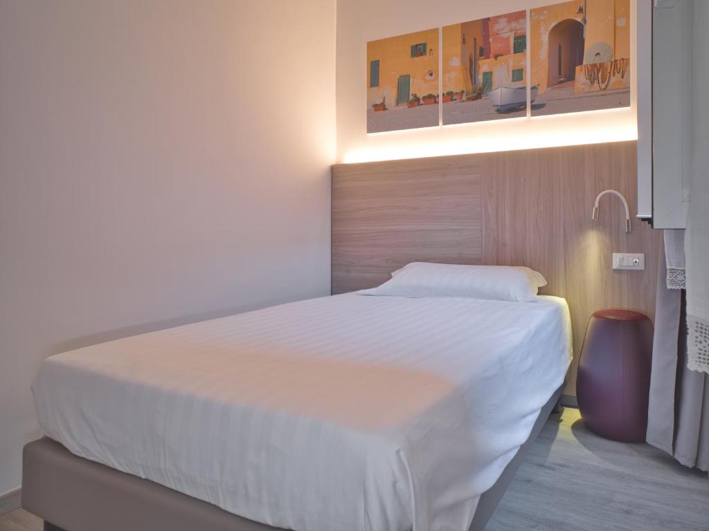 Hotel Medusa - Single Room