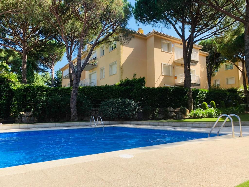 Apartamento con piscina en La Fosca Palamós, Palamós ...