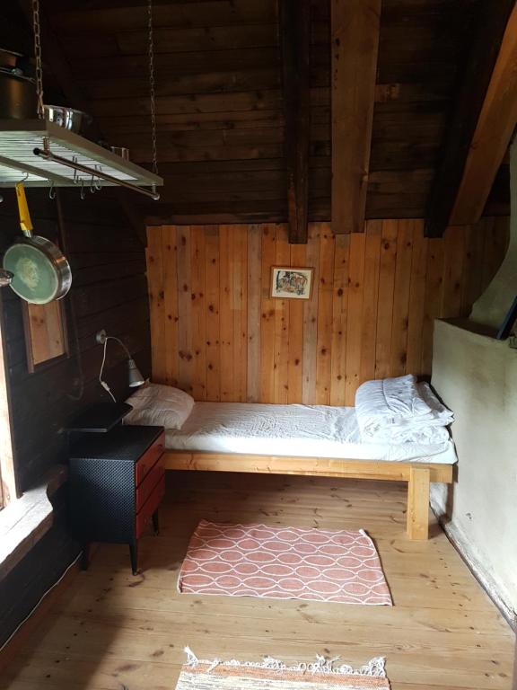 Postel nebo postele na pokoji v ubytování Brådtom Slusscafé & Stugor