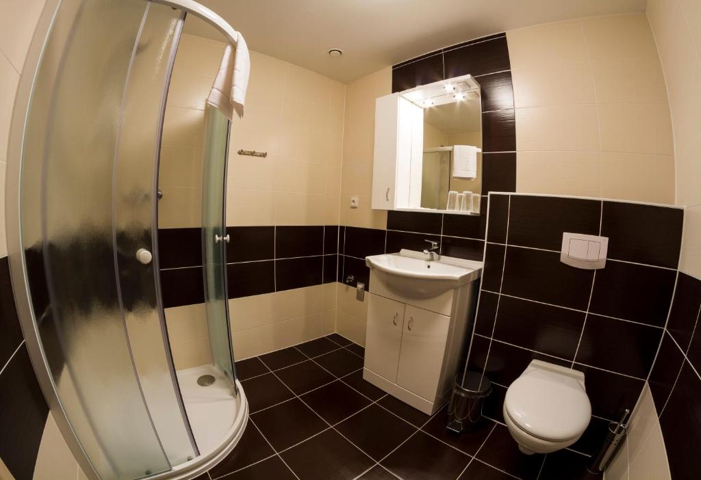 Sport Hotel Ceské Budejovice - Resim 25