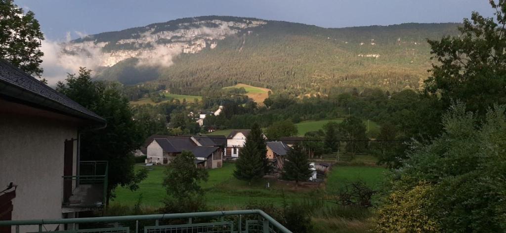 Studio entre lac et montagne