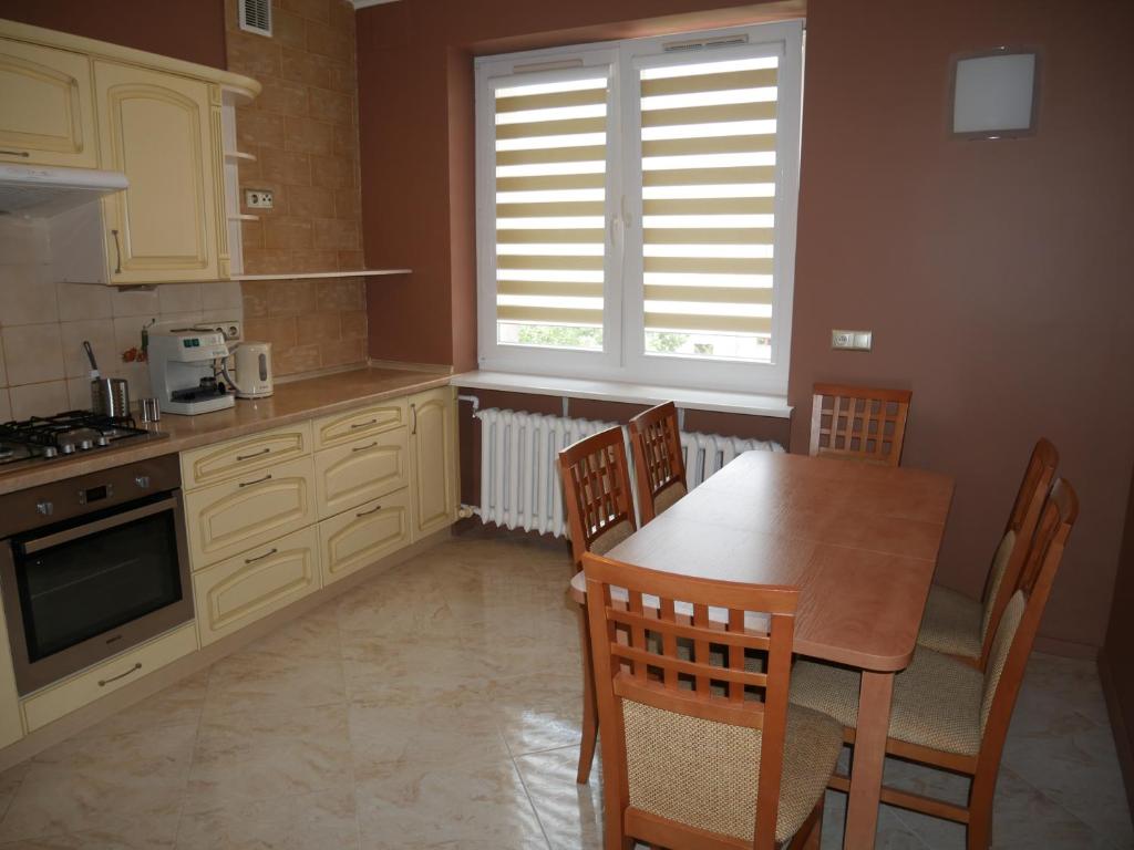 Apartament Złoty w Centrum Miasta - 