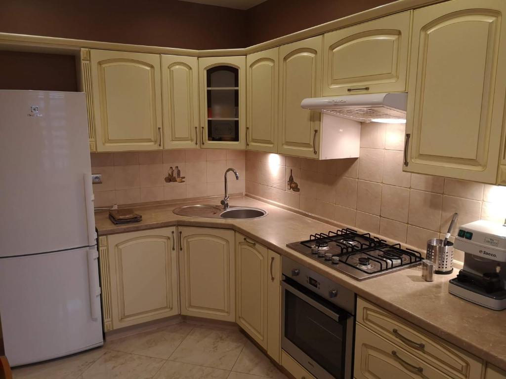 Apartament Złoty w Centrum Miasta - Appartement D'une Chambre