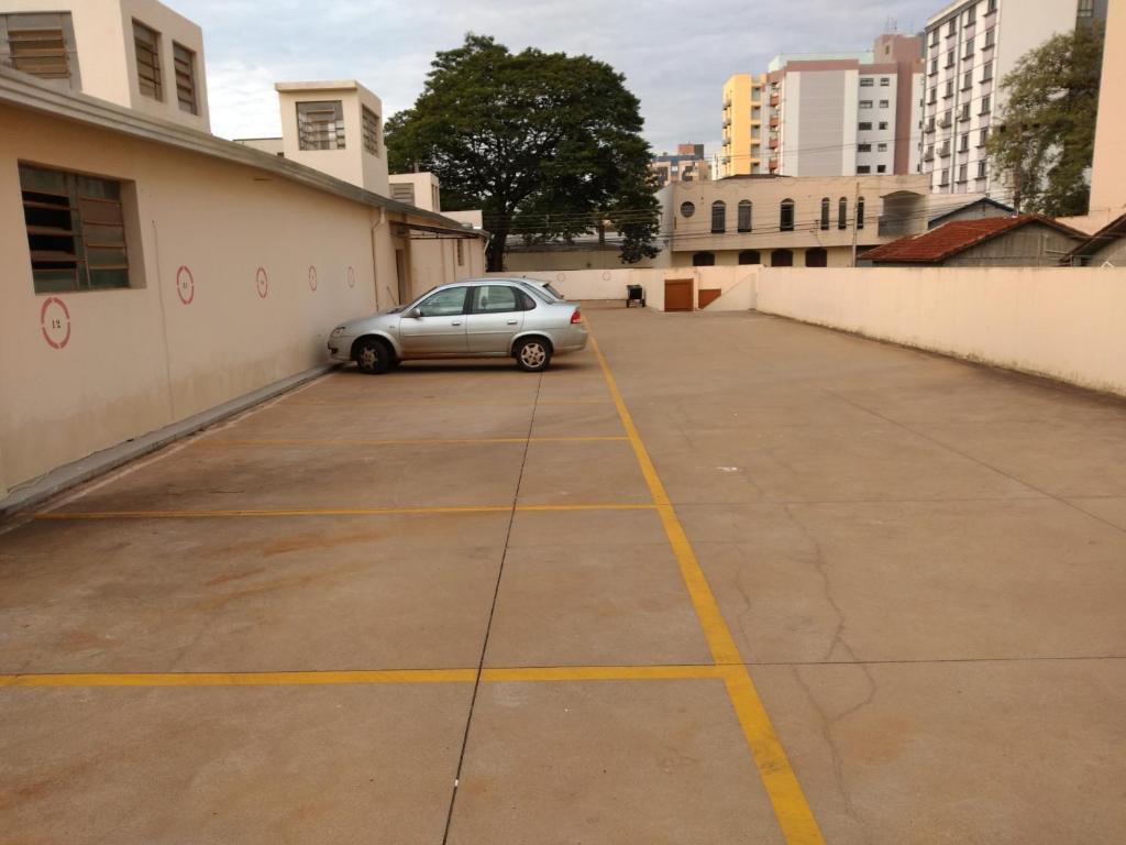  Próximo a UEM com Café da Manhã