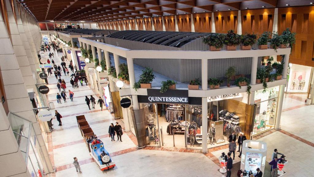 Barberino Designer Outlet  Au cœur de la Toscane, l'endroit parfait pour  faire du shopping.