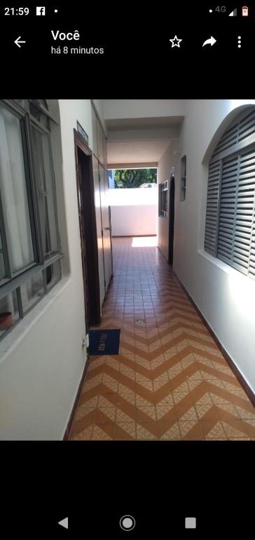  Próximo a UEM com Café da Manhã