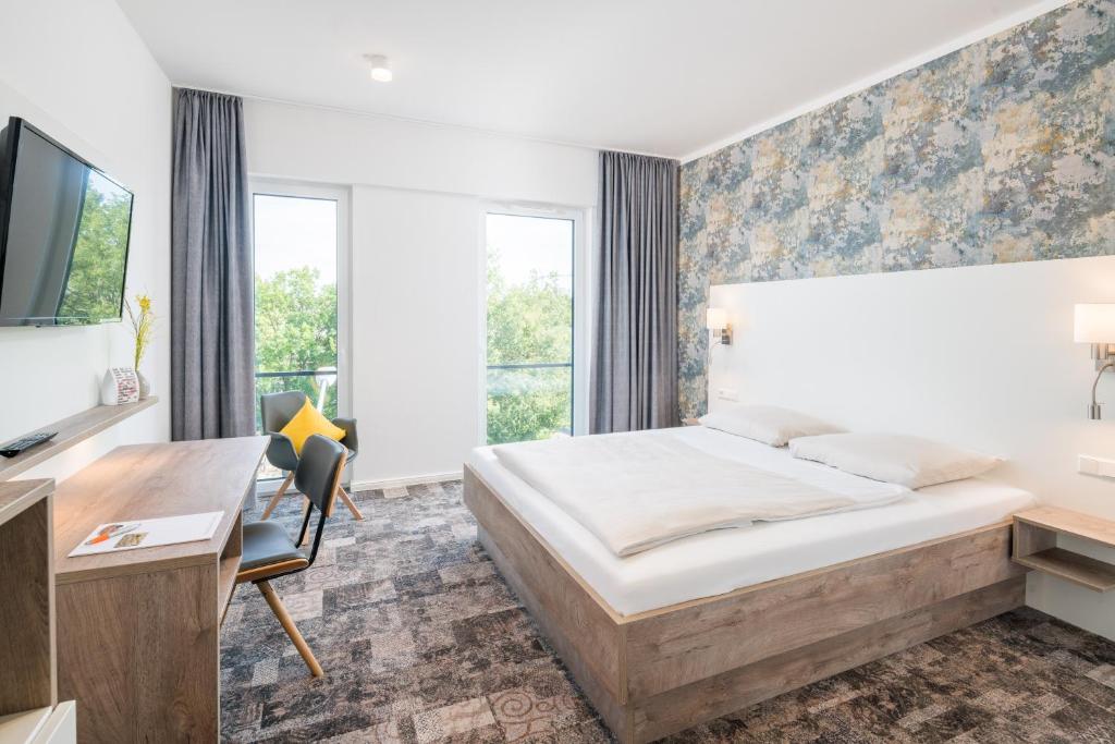 Stadthotel Lohne, Self Check-in & entspannt im Café frühstücken - Double Room