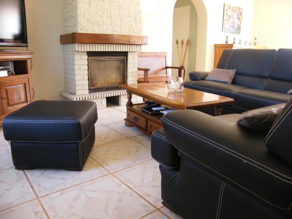 Lou Malinbouzat - Four-Bedroom Holiday Home