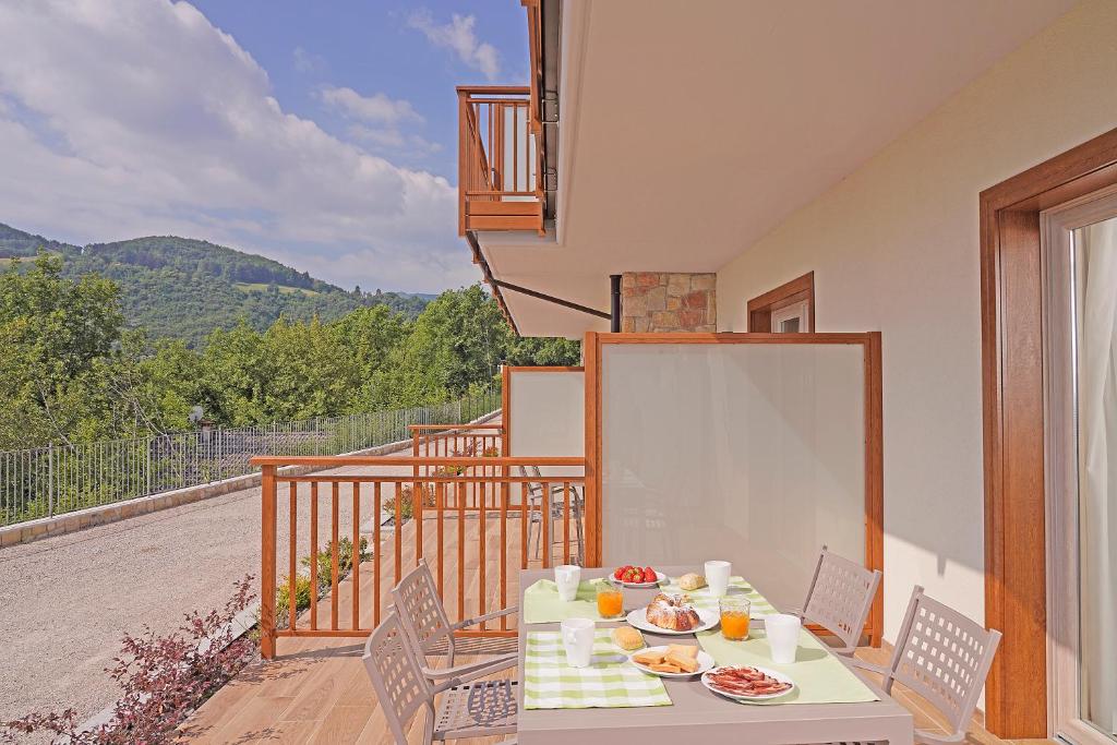 Balkón nebo terasa v ubytování Agriturismo Hegemone