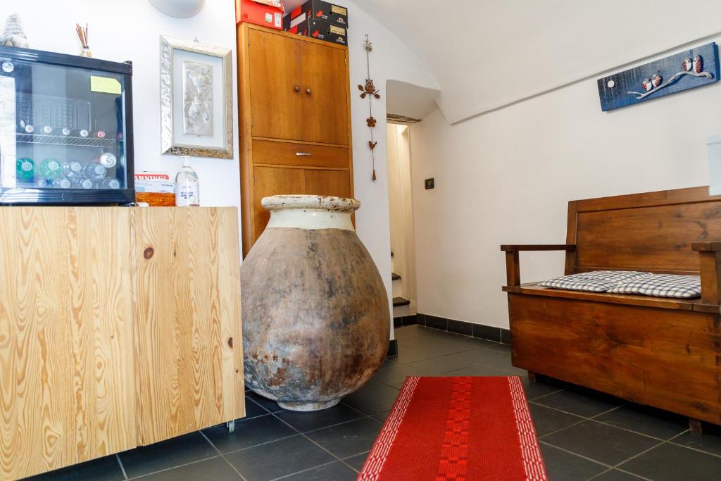 Kuchyňa alebo kuchynka v ubytovaní Arvé Castelbianco - B&B e Appartamento