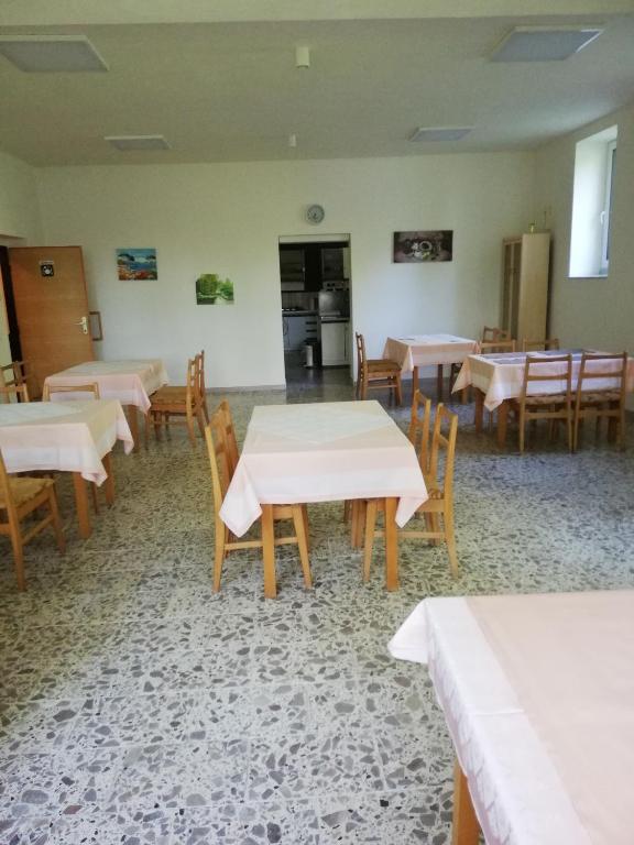 Restaurace v ubytování Penzion Luna