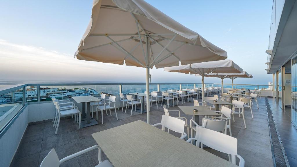 OCEAN HILL - Adults Only, Puerto Rico de Gran Canaria ...