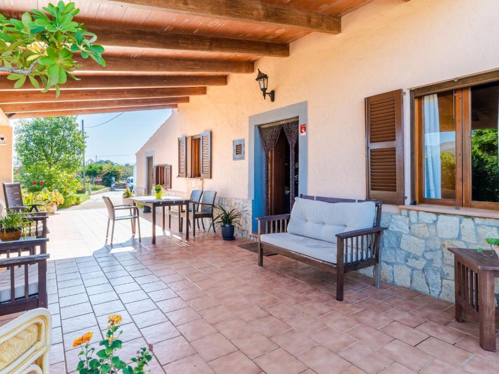 A balcony or terrace at Holiday Home Can Josepot by Interhome