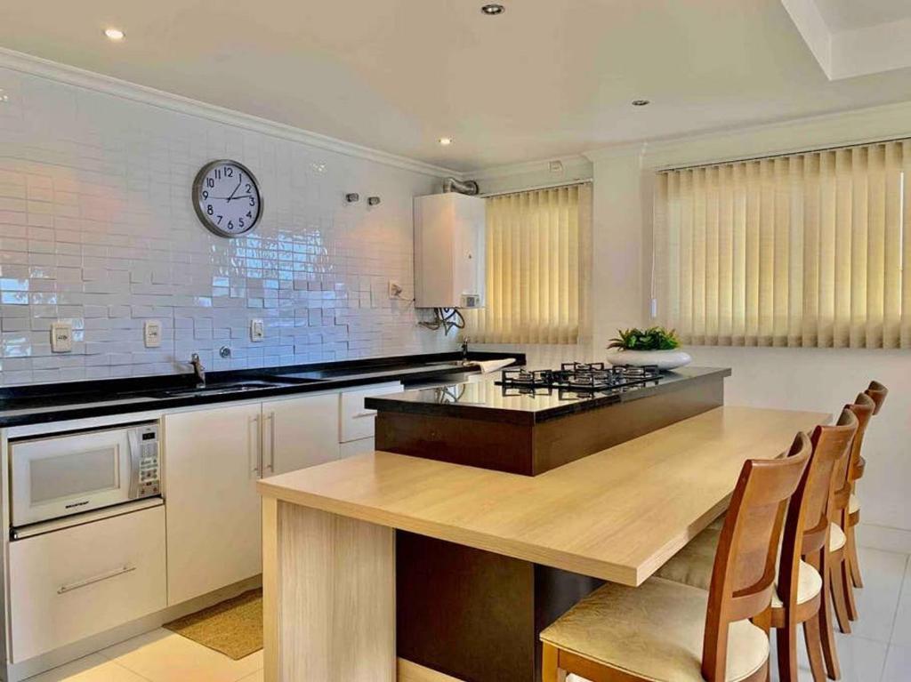 Haus Berg 303 - Gramado (300 metros Rua Coberta)  Haus Berg 303 - Gramado (300 metros Rua Coberta)