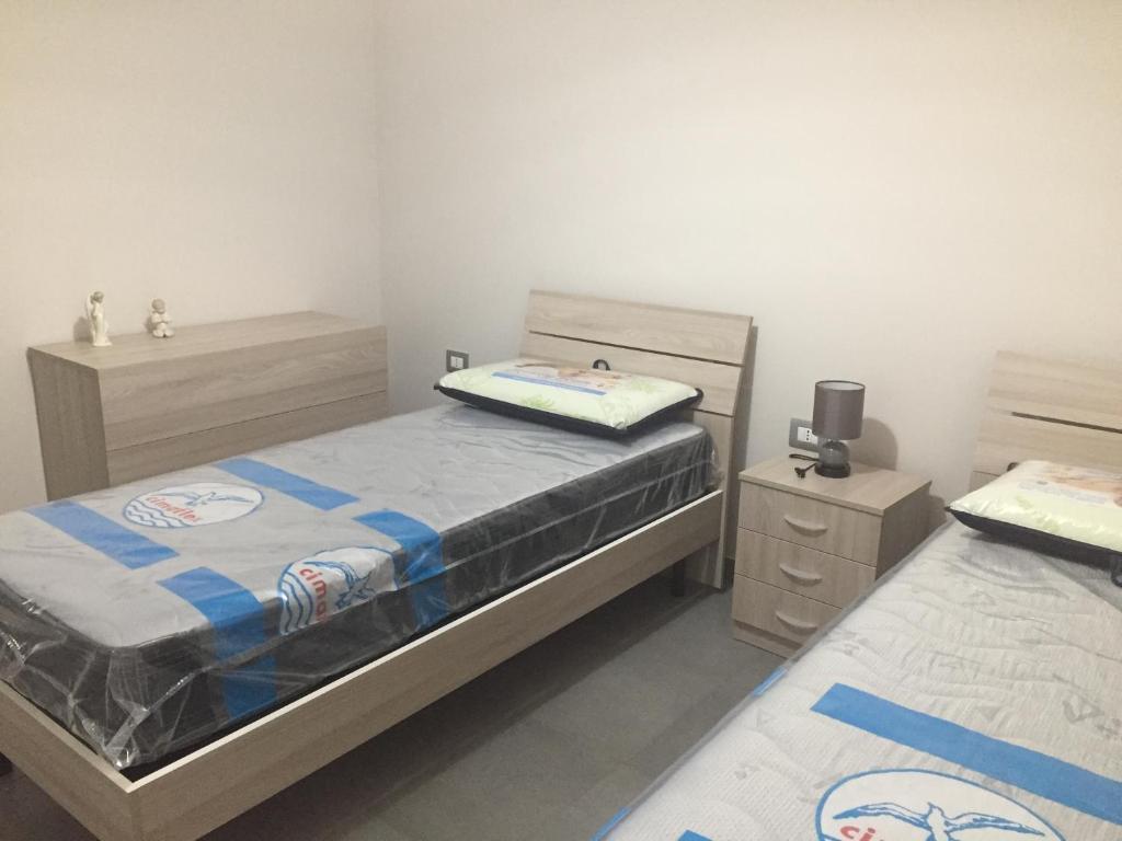 A bed or beds in a room at house231