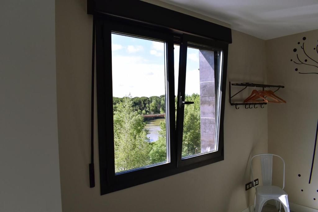 Fotografie z fotogalerie ubytování ALBERGUE HOSTING DUERO v destinaci Pesquera de Duero