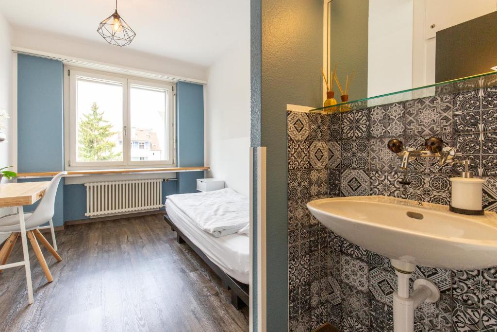 Hostel by Hyve Basel - Resim 6