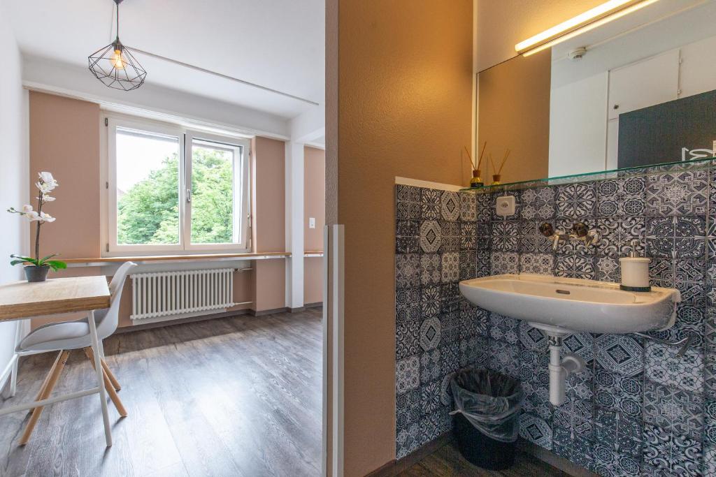 Hostel by Hyve Basel - Resim 3