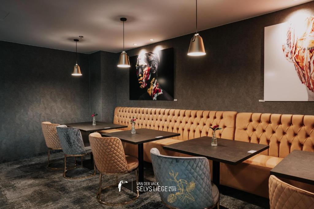 Posezení v ubytování Van Der Valk Sélys Liège Hotel & Spa