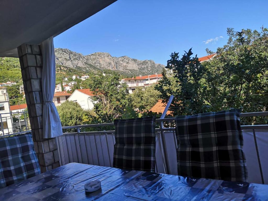 Nespecifikovaný výhled na hory nebo výhled na hory při pohledu z apartmánu