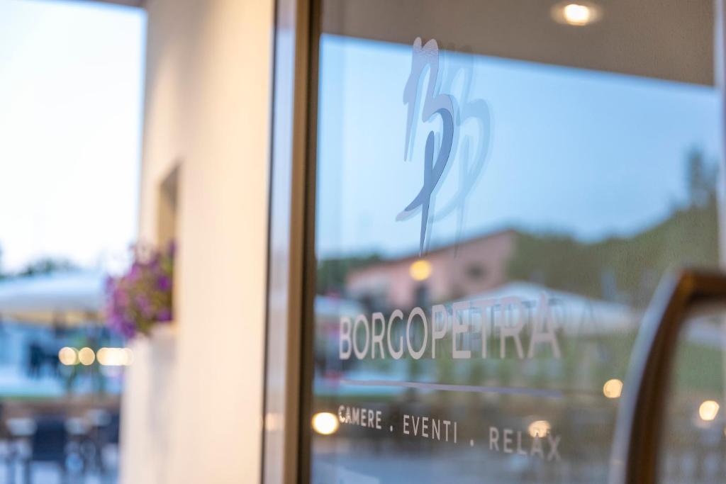 Borgopetra tanúsítványa, márkajelzése vagy díja